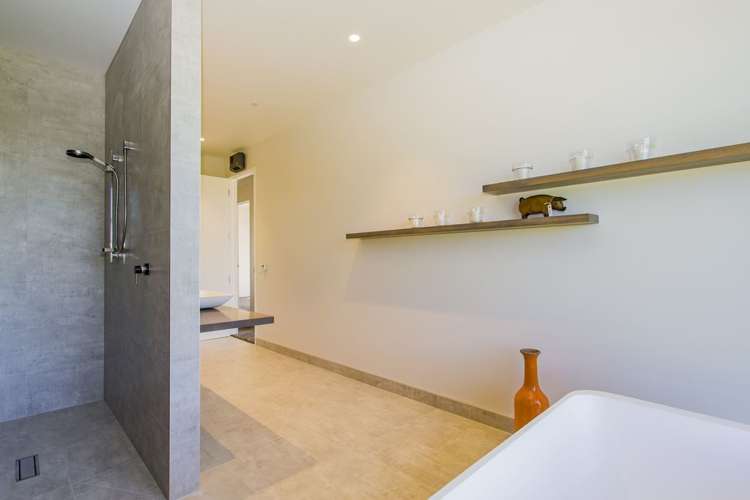 4/456 Curraghs Road West Melton_17