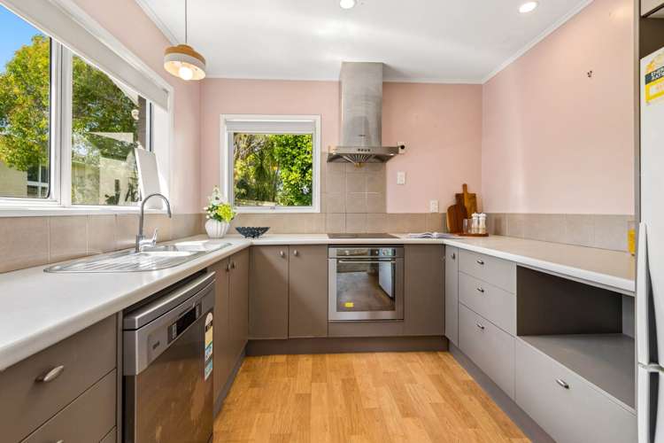 2/6A Abercrombie Street Howick_7