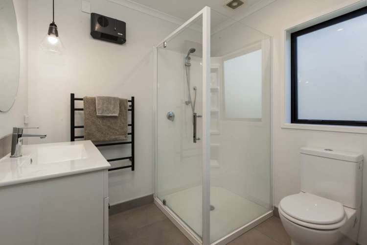 95a Beach Road Waihi Beach_14