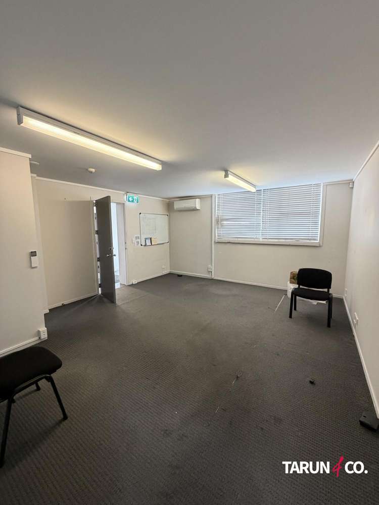 9 Crum Avenue New Lynn_12