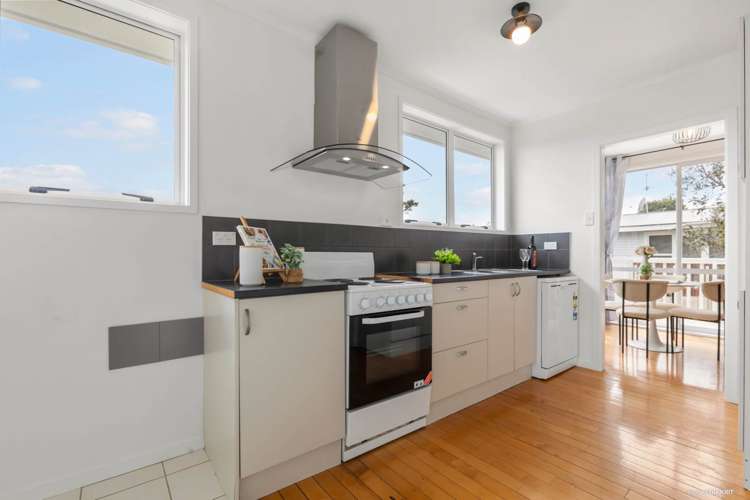 1/50 Elliott Avenue Bayview_3