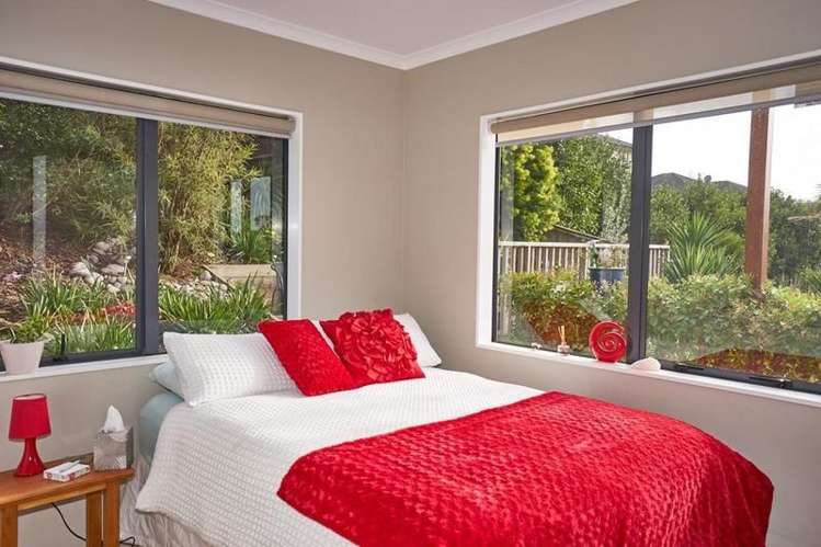 68 Roberta Crescent Orewa_14