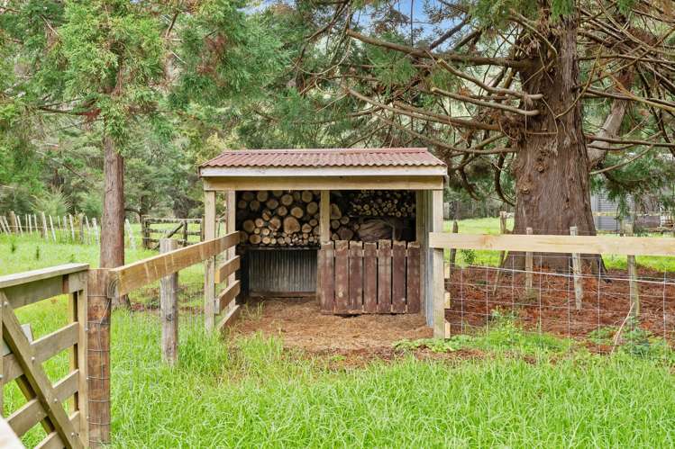 1042 Ngunguru Road Kiripaka_21