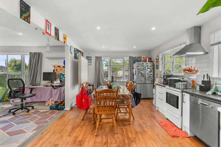 327 Clyde Road_3