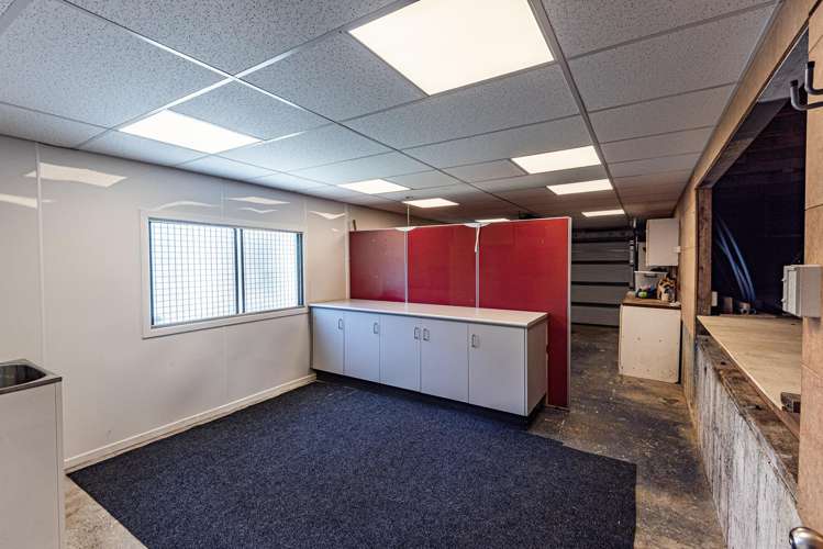 52 Cairnfield Road Kensington_16