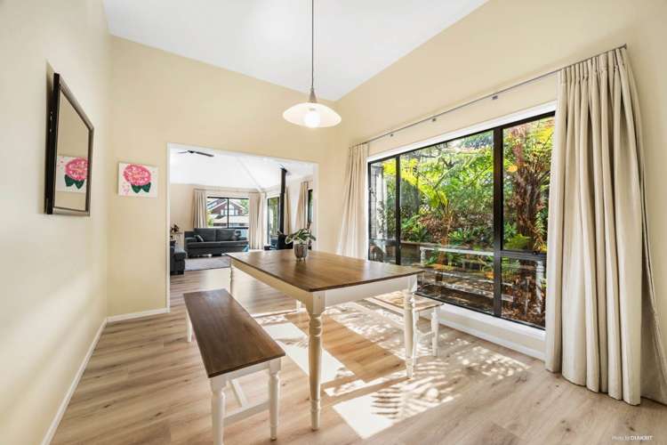 1 Stitchbird Close Murrays Bay_8