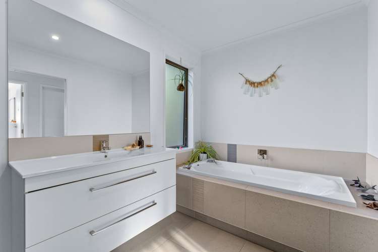 11 Mahoe Glade Patumahoe_25