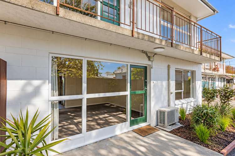 3/135 Huxley Street Sydenham_1