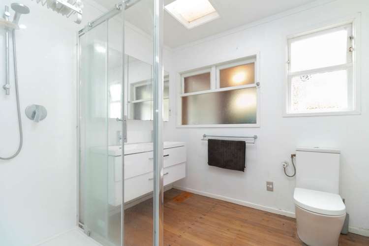 27 Hargest Terrace Mount Albert_15