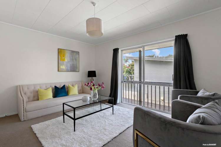 6 Lorena Place West Harbour_2