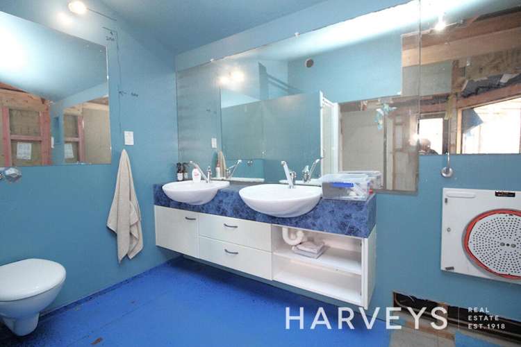 131 Victory Road Laingholm_11