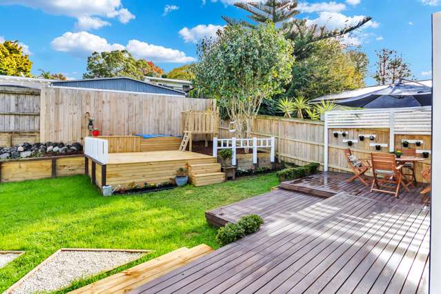 67 Lauderdale Road Birkdale_3