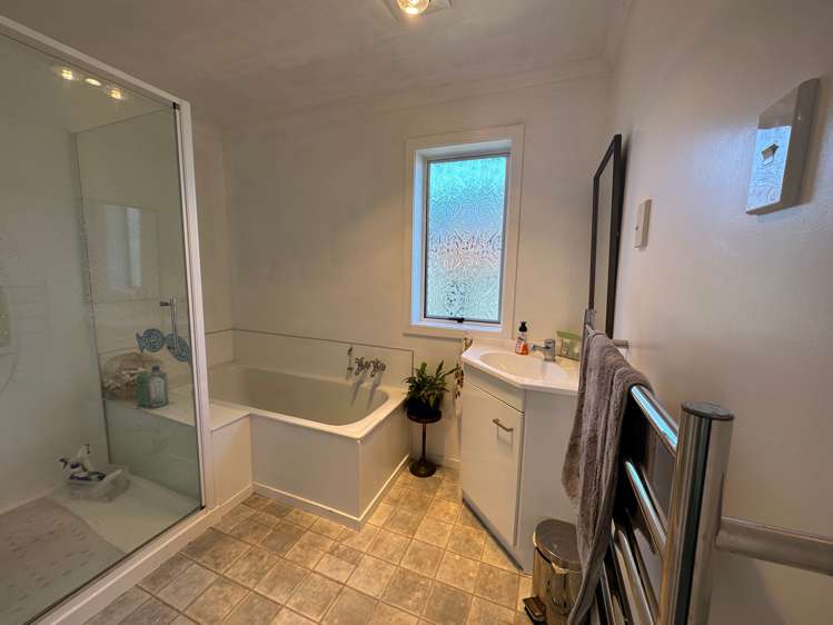 64 Kaniere Road Hokitika_5