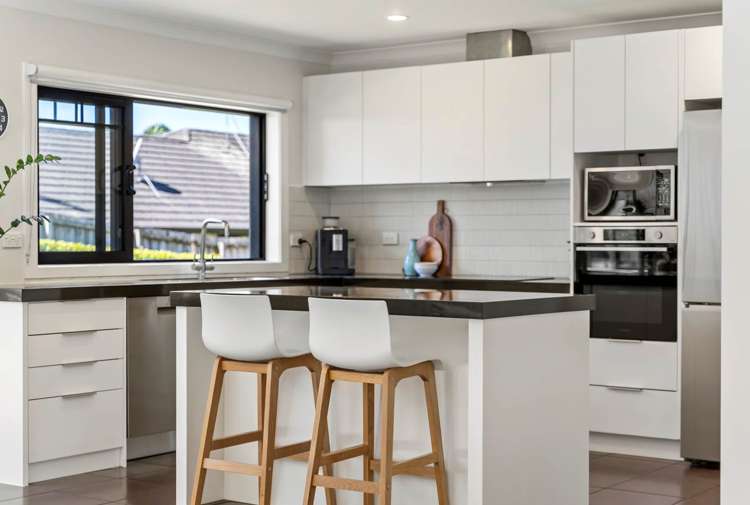 22 Lough Bourne Drive Pukekohe_5