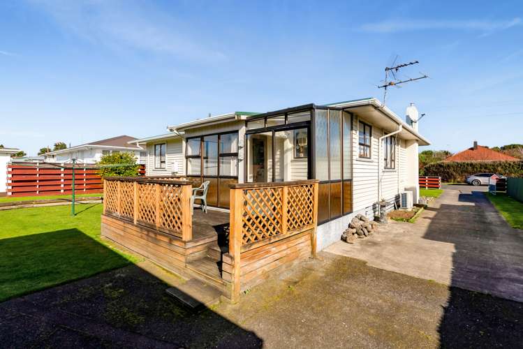 44 Reid Avenue Hawera_18