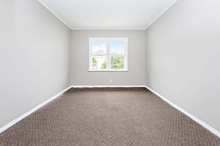 47 Sutton Crescent Papakura_7