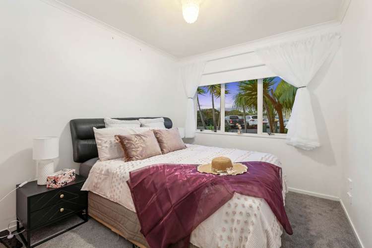 10a Falcarragh Crescent Flat Bush_16