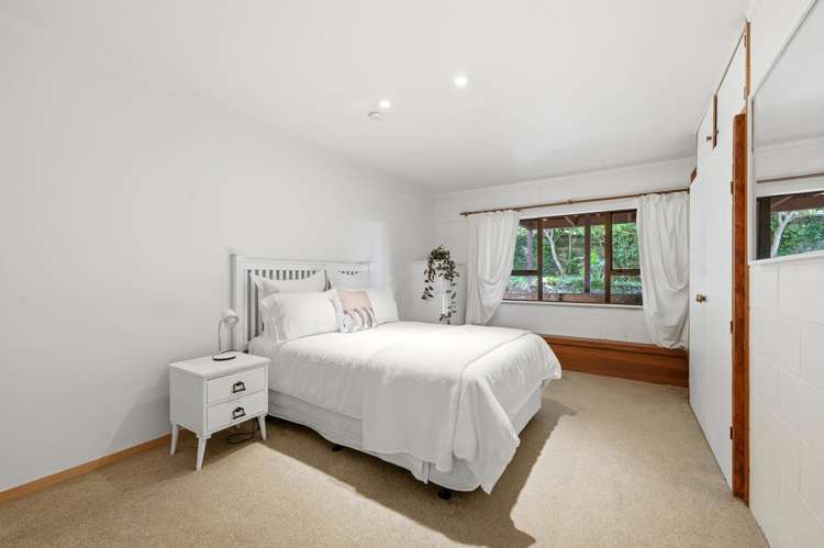 2 Geoffrey Road Torbay_19