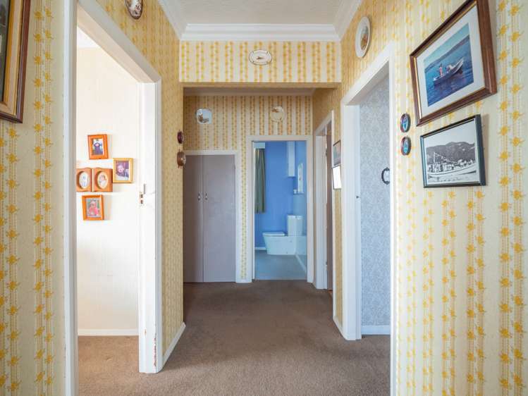 3 Marine Parade Eastbourne_8