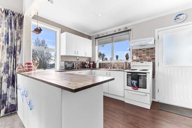 157 Parklands Avenue Bell Block_1