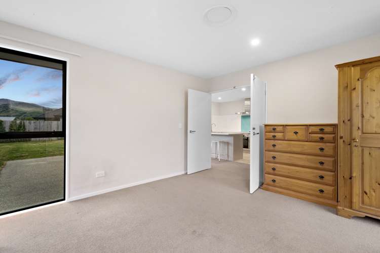 11 Myles Way Lower Shotover_5