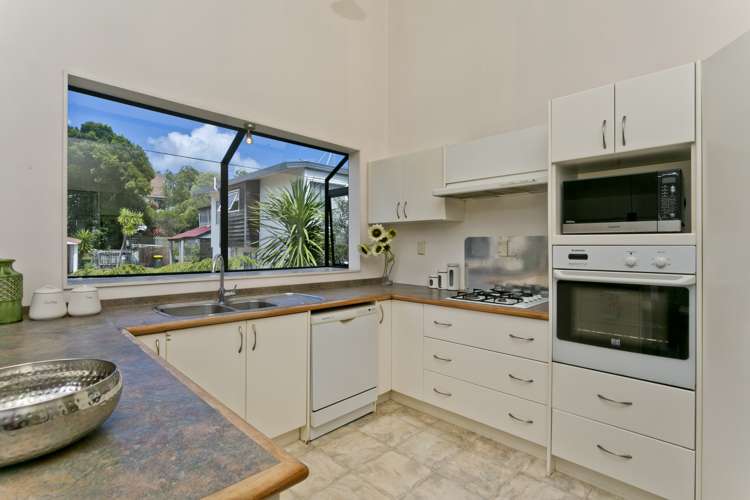 2/21 Aorangi Place Birkenhead_6
