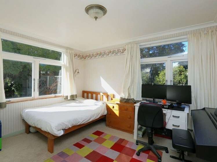 54 Harpham Street Taradale_11