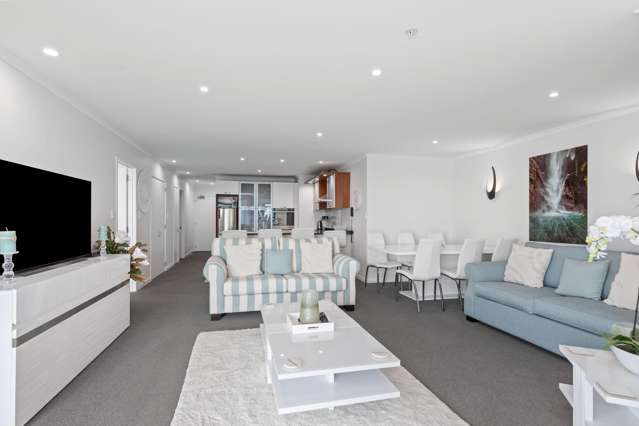 311/136 Marine Parade (Cutterscove Apt) Mt Maunganui_3