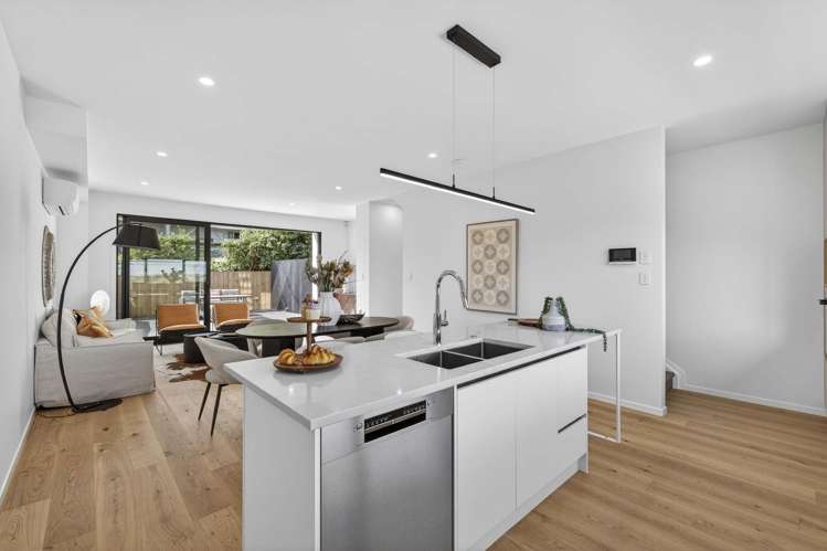 1-12/4-6 Riddell Road Glendowie_4