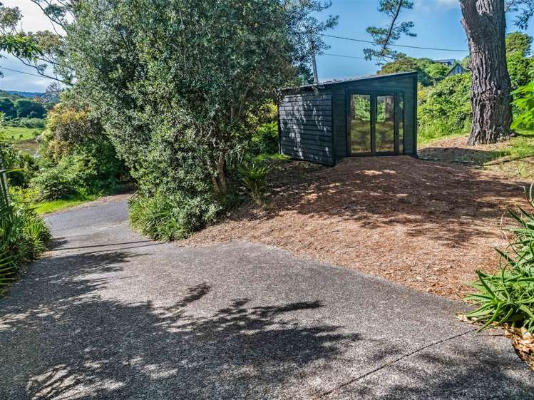 40 Calais Terrace Ostend_26