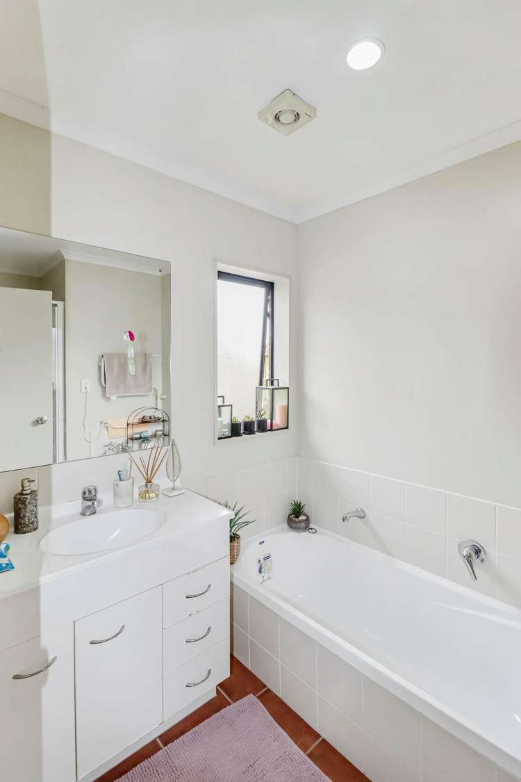 41 Secoia Crescent Mangere_8