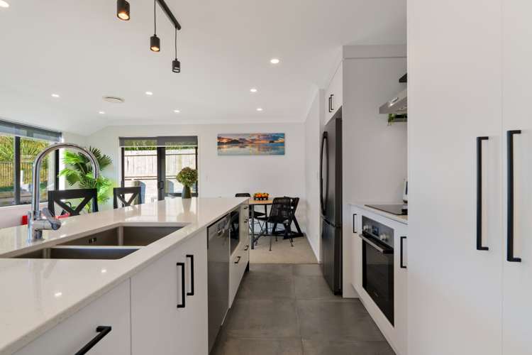 29 Pakanga Grove Pyes Pa_12