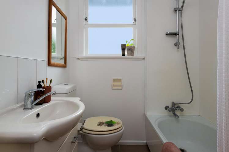 3/449 Beach Road Mairangi Bay_13