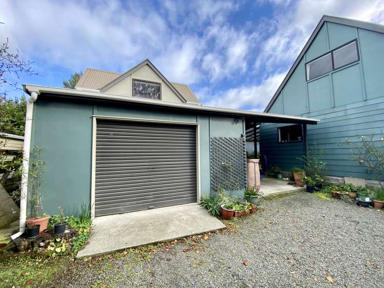 8 Escort Grove Awapuni_9