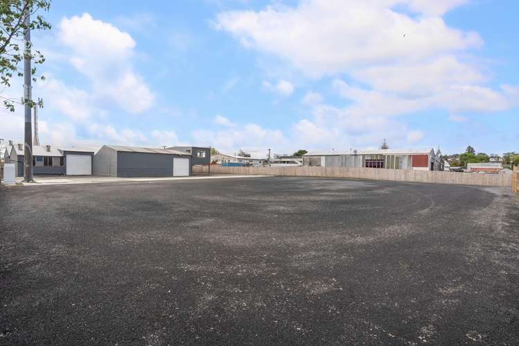 8A Waikaukau Road Glen Eden_15