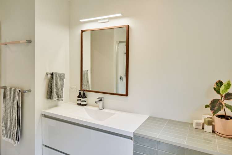 39 Cluny Road Plimmerton_10