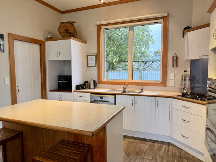 41 Gerrard Road Winton_25