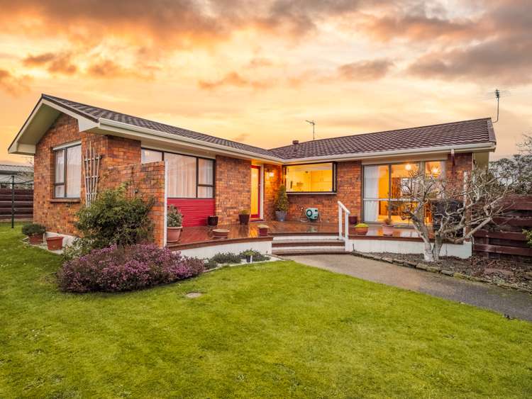 77 High Street Mosgiel_22