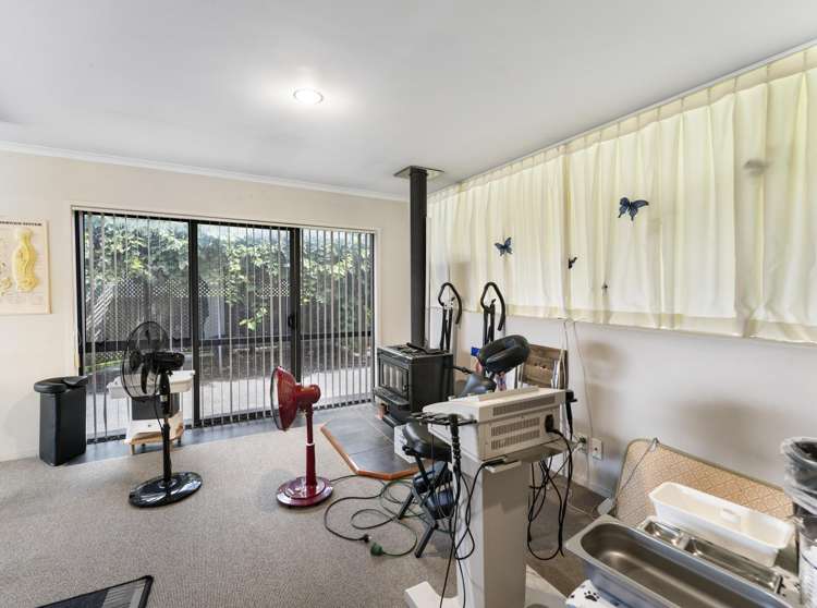 16 Barcaldine Road Flat Bush_6