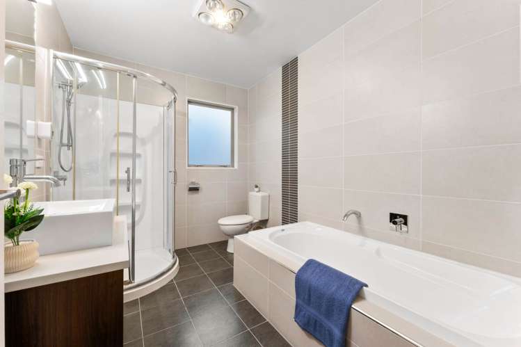 8 Springvale Drive Albany_20