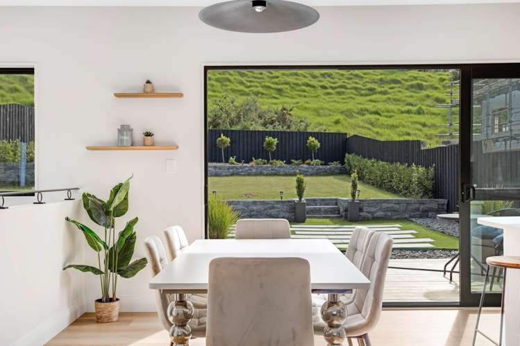 18 Ara Taha Crescent Orewa_6
