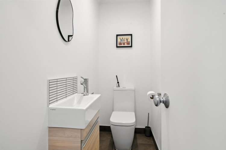 129 Mcfaddens Road Saint Albans_13