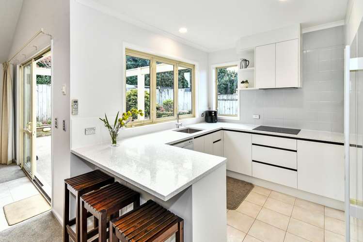 19 Shirley Avenue Papakura_12