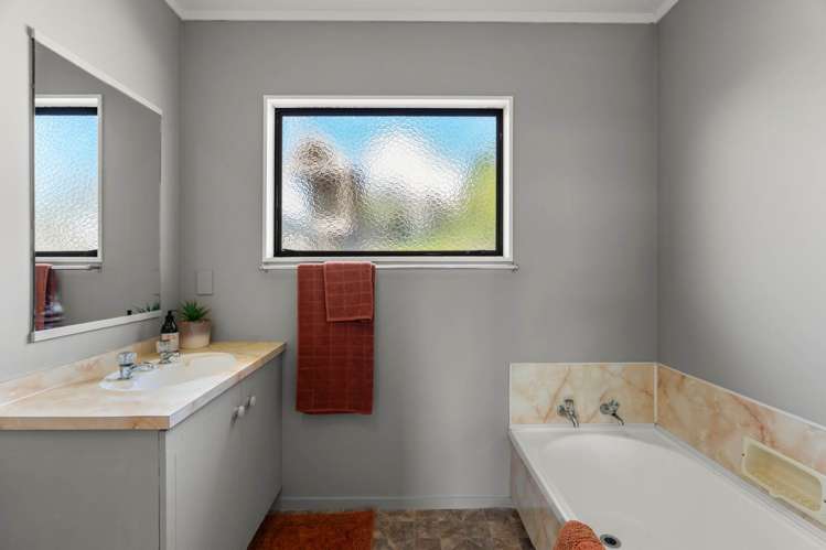 10b Te Arawa Place Welcome Bay_13