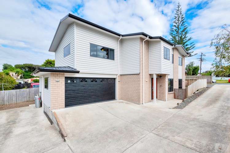 7 Roberts Road Te Atatu South_24