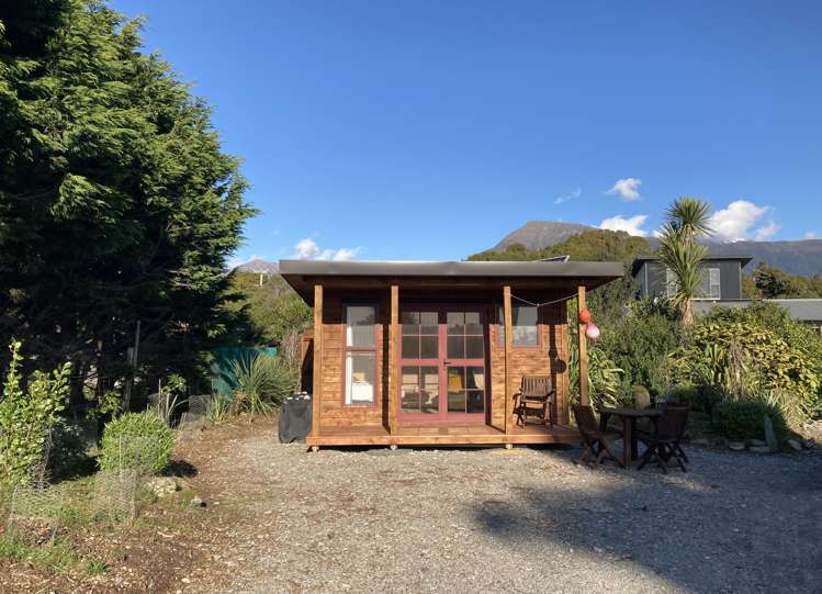 Hannahs Clearing Jackson Bay_1