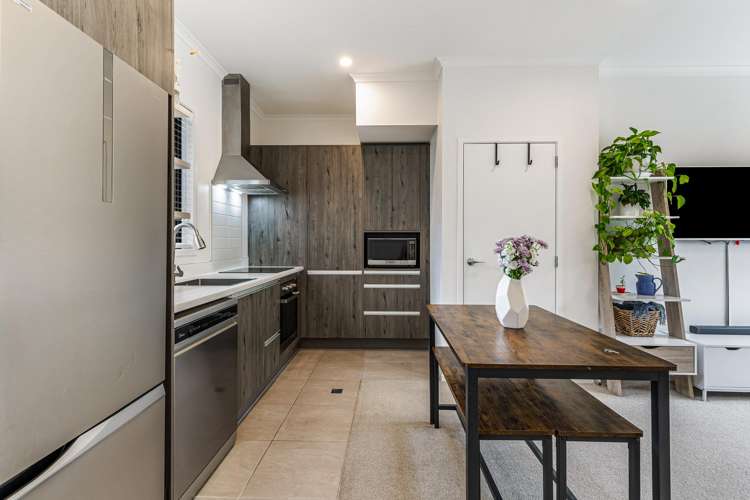 103 Squadron Drive Hobsonville_3