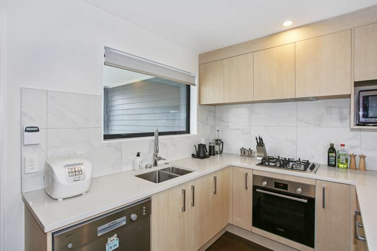 8/55 Great South Road Papakura_9