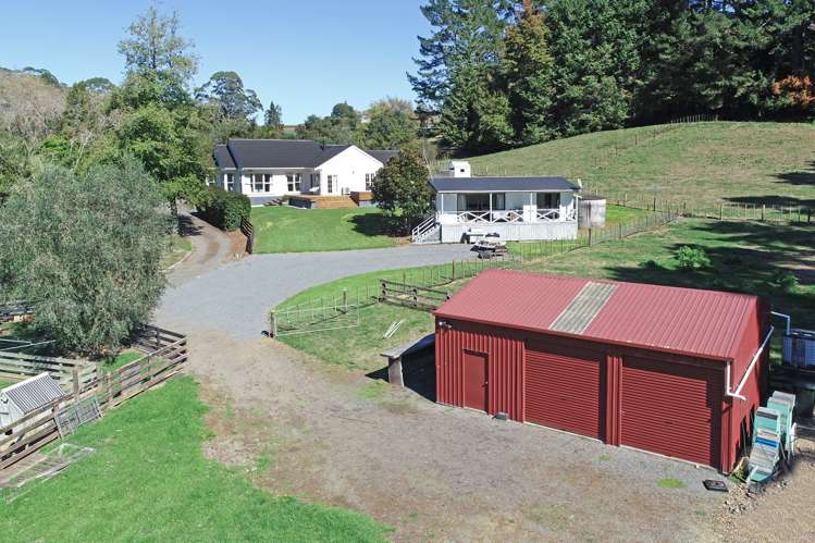 32 Cascade Road Bombay_5