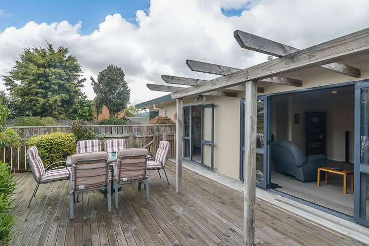 18 Robert Grove Paraparaumu_18